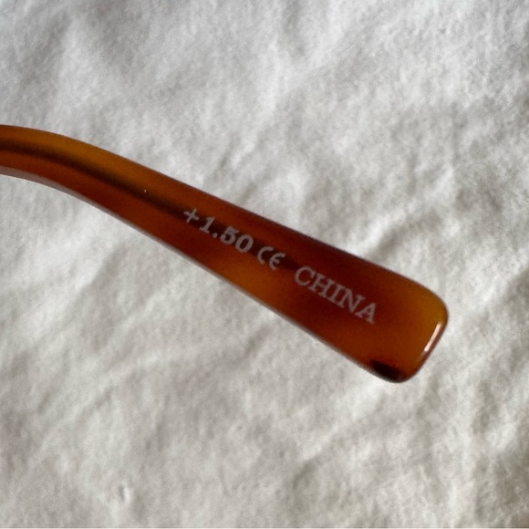 eyebobs - Picture 3 of 4